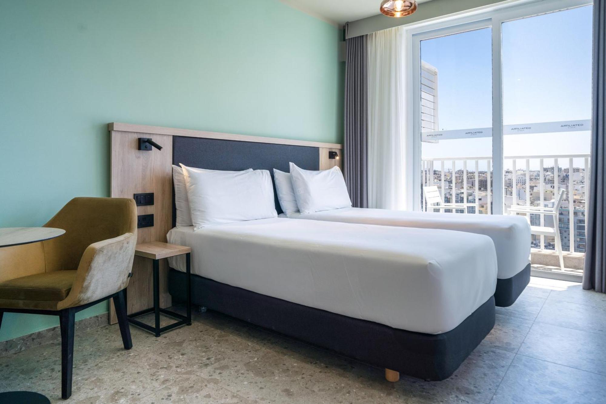 Hotel Scirocco St Julian'S, Affiliated By Melia San Giuliano Esterno foto