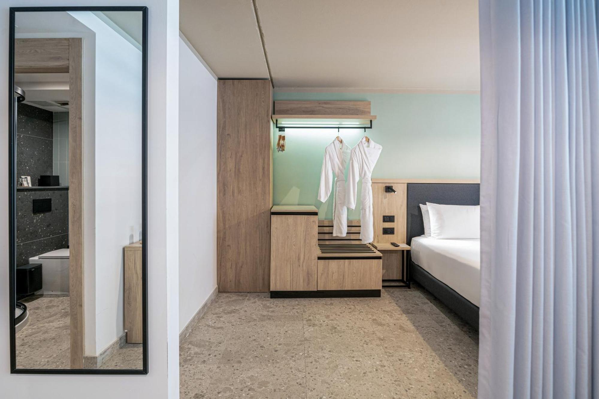 Hotel Scirocco St Julian'S, Affiliated By Melia San Giuliano Esterno foto